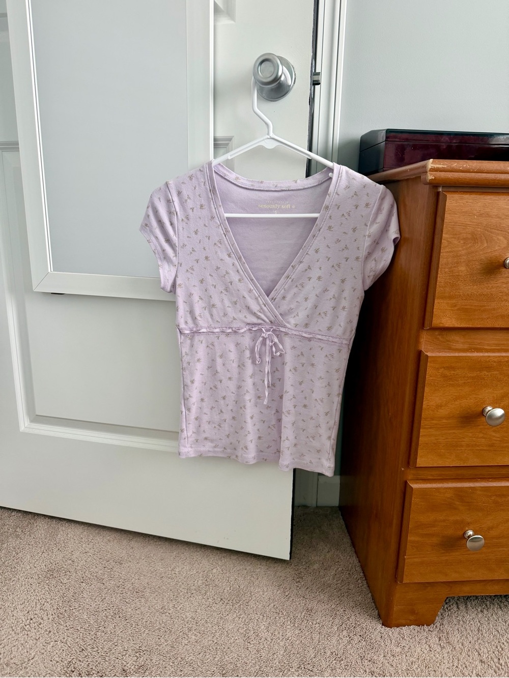 Small Aéropostale floral top